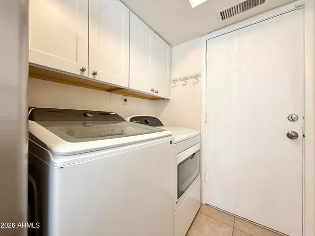 10402 N 10TH Street 3, Phoenix, AZ 85020