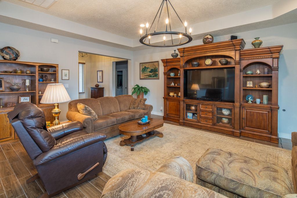 Image 15 of property listing at 1978 CASTLE PEAK Loop NE, Rio Rancho, NM 87144