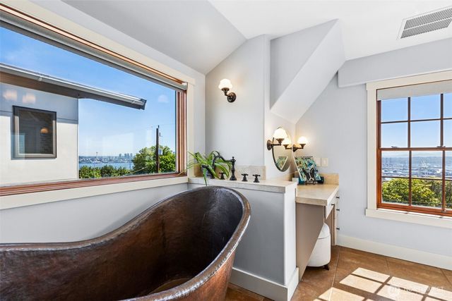 3602 SW Lander Street, Seattle, WA 98126