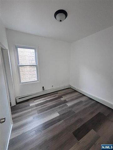 9 Sparrow Street, Paterson, NJ 07524