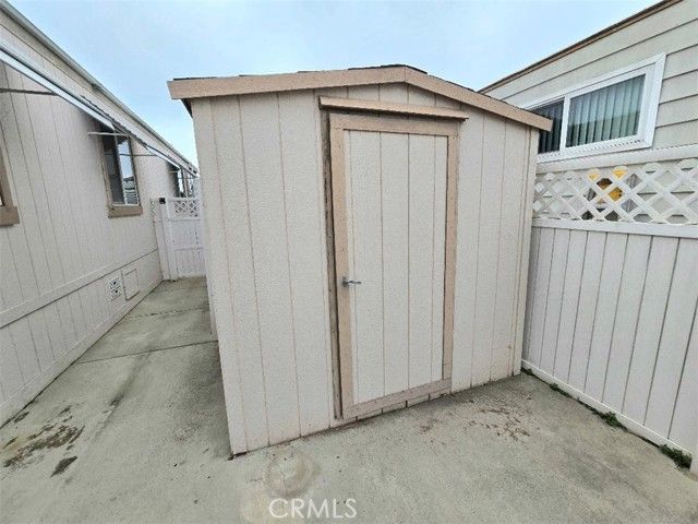 20701 beach blvd 168, Huntington Beach, IL 62648