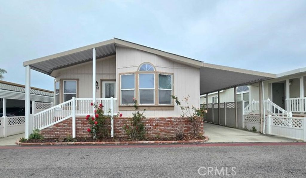 20701 beach blvd 168, Huntington Beach, IL 62648