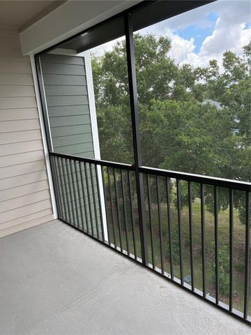 2280 WATERFALL COURT 4-302, Mount Dora, FL 32757