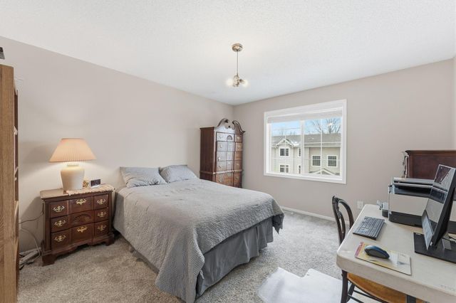 7598 Crimson Lane, Savage, MN 55378