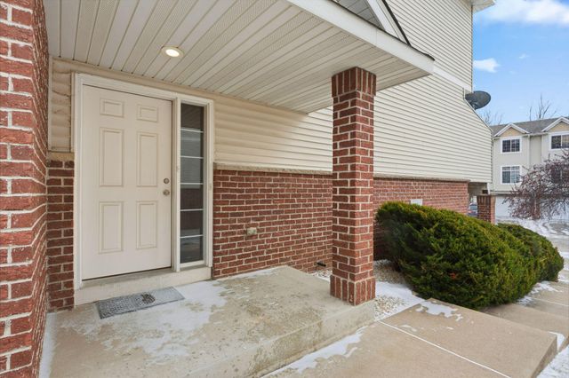 7598 Crimson Lane, Savage, MN 55378