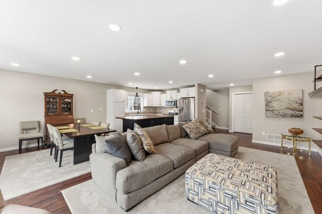 7598 Crimson Lane, Savage, MN 55378