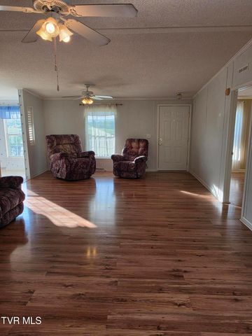 1208 Quarry Road, Castlewood, VA 24224