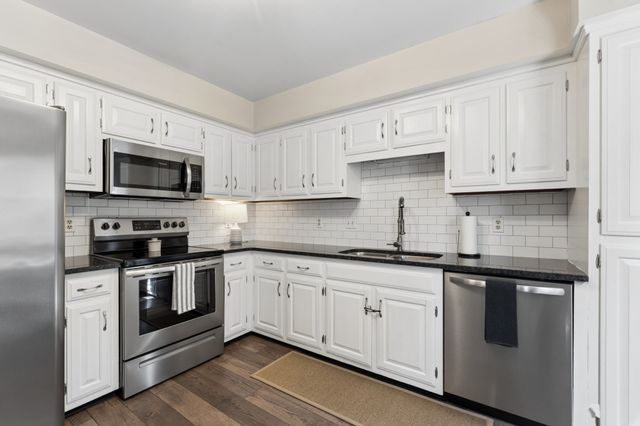 837 Brentwood Pt, Brentwood, TN 37027