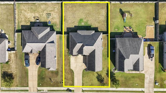 1098 S Broadwing Circle, Olive Branch, MS 38654