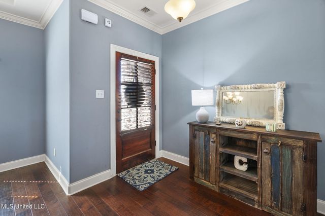 1098 S Broadwing Circle, Olive Branch, MS 38654