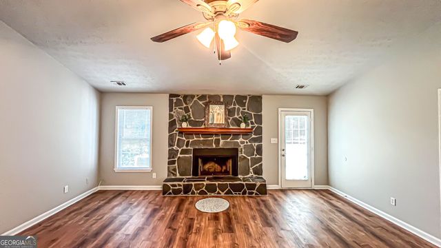 205 Silver Creek Lane, Stockbridge, GA 30281