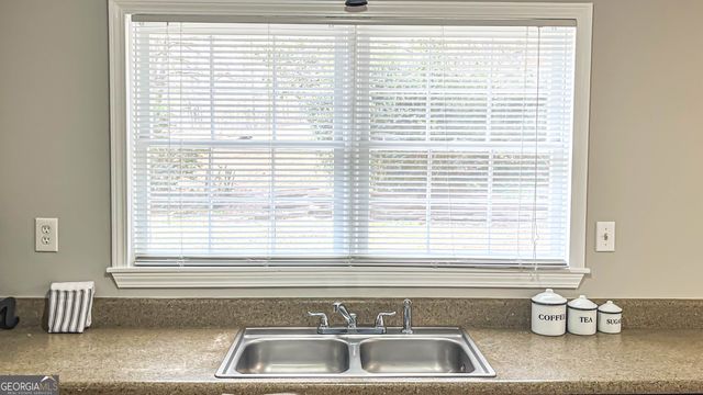 205 Silver Creek Lane, Stockbridge, GA 30281