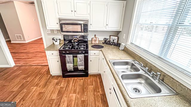 205 Silver Creek Lane, Stockbridge, GA 30281