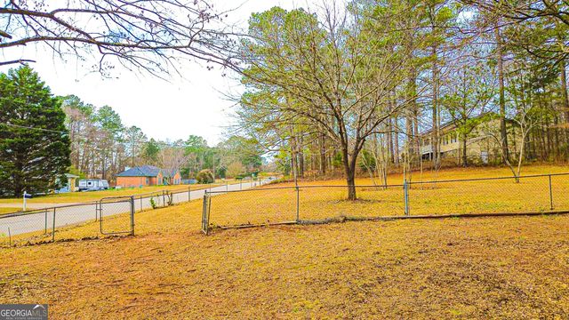 205 Silver Creek Lane, Stockbridge, GA 30281