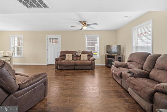 5 HILLSIDE AVE, Frederica, DE 19946
