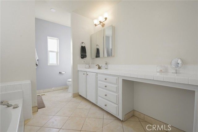 2275 W 25th Street 12, San Pedro (los Angeles), CA 90732