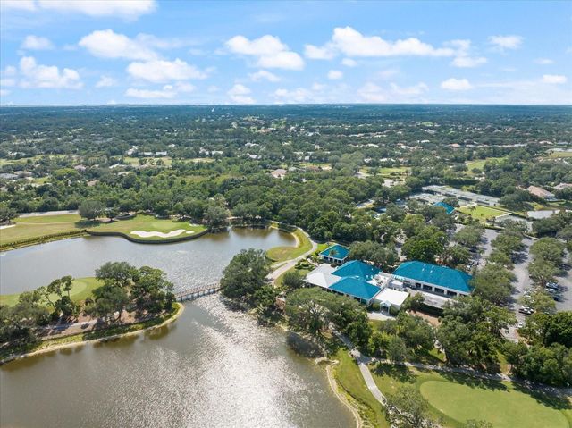 7159 VICTORIA CIRCLE, University Park, FL 34201