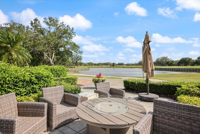 7159 VICTORIA CIRCLE, University Park, FL 34201