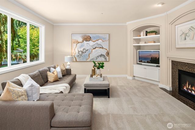 9463 221st Place NE, Redmond, WA 98053