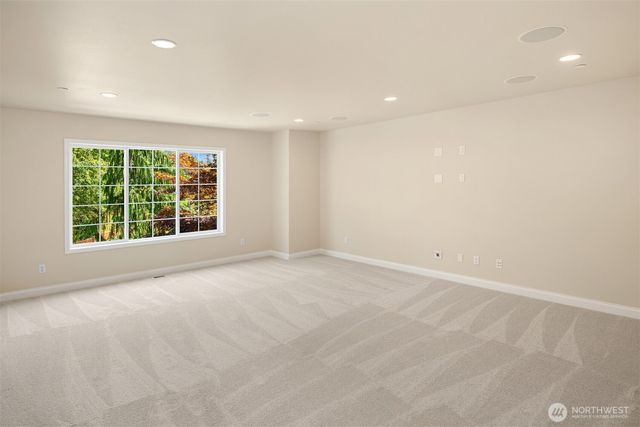 9463 221st Place NE, Redmond, WA 98053