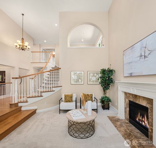 9463 221st Place NE, Redmond, WA 98053