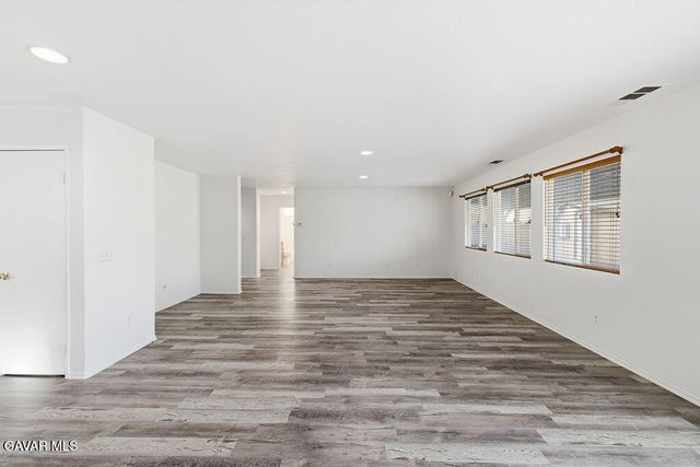 43336 W 22nd Street, Lancaster, CA 93536