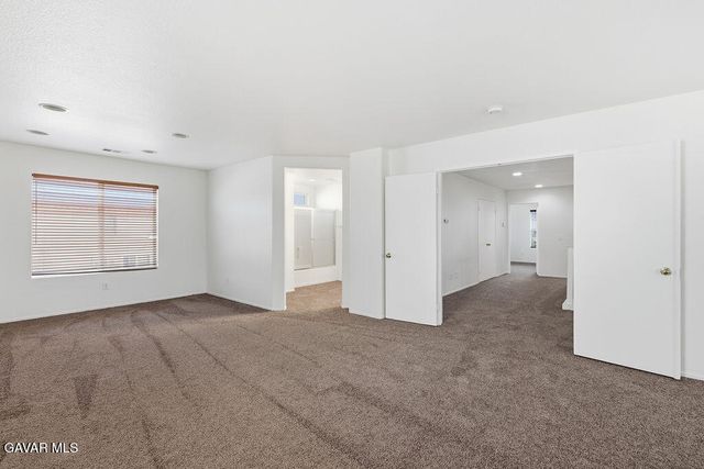 43336 W 22nd Street, Lancaster, CA 93536