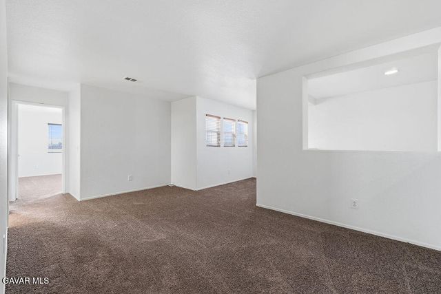 43336 W 22nd Street, Lancaster, CA 93536