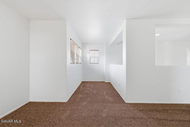 43336 W 22nd Street, Lancaster, CA 93536