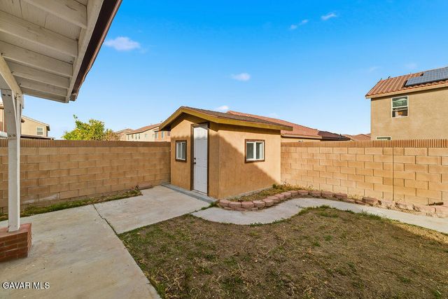 43336 W 22nd Street, Lancaster, CA 93536