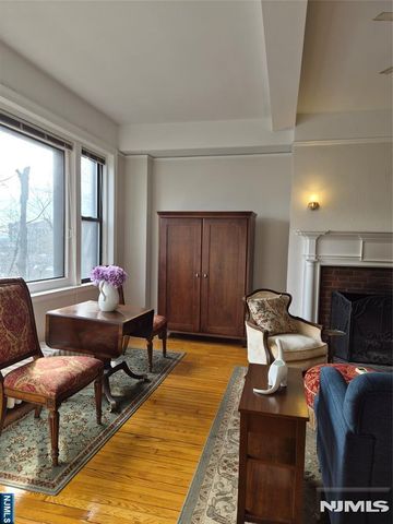 363-377 Mount Prospect 1B, Newark, NJ 07104