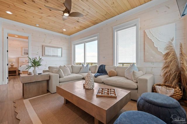 1434 W Dune Dr, Gulf Shores, AL 36542