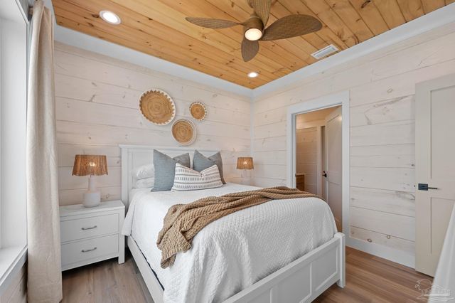 1434 W Dune Dr, Gulf Shores, AL 36542