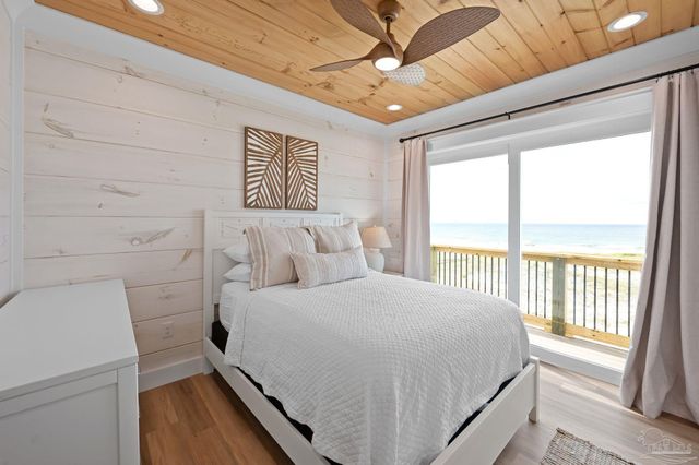 1434 W Dune Dr, Gulf Shores, AL 36542