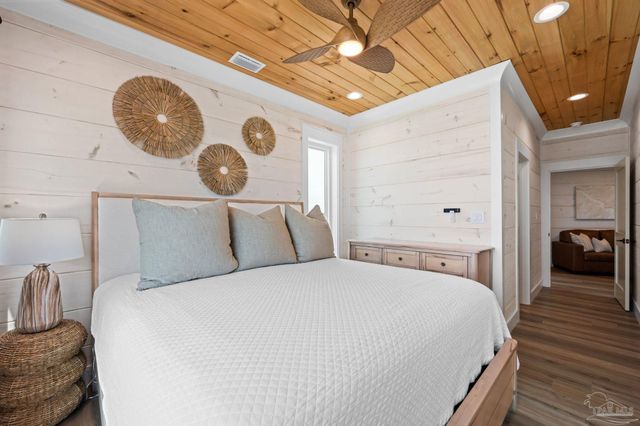 1434 W Dune Dr, Gulf Shores, AL 36542