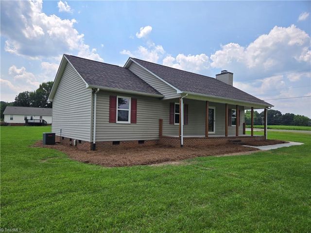 138 Boxwood Church Road, Mocksville, NC 27028