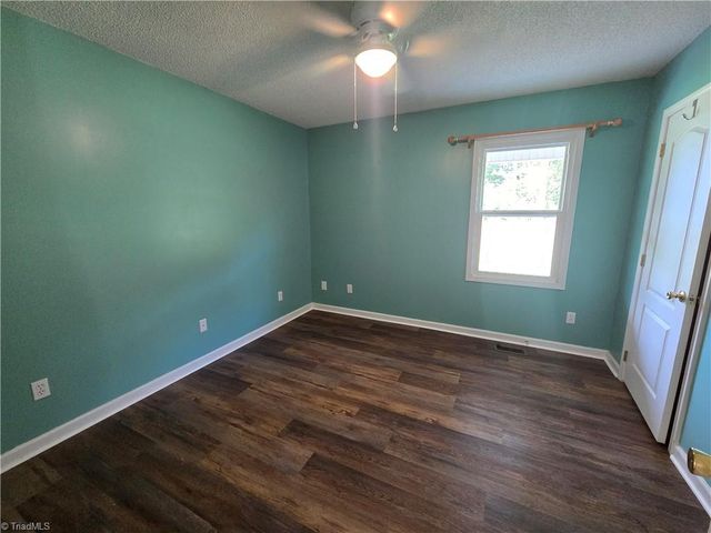 138 Boxwood Church Road, Mocksville, NC 27028