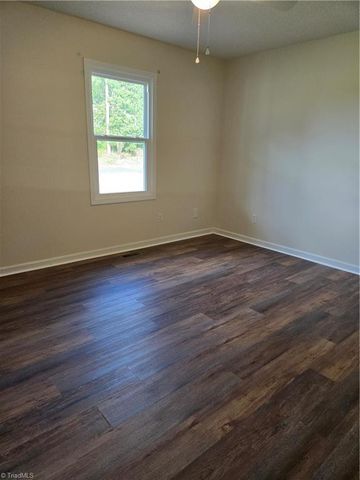 138 Boxwood Church Road, Mocksville, NC 27028