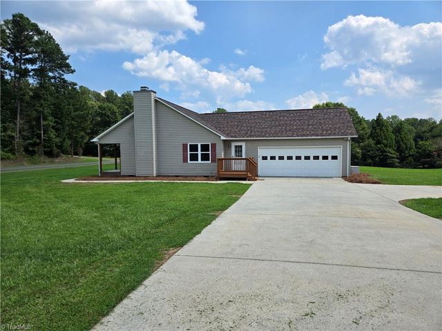138 Boxwood Church Road, Mocksville, NC 27028