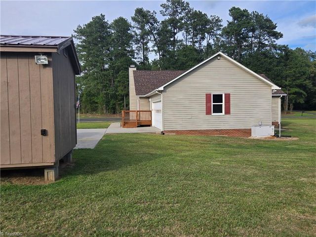 138 Boxwood Church Road, Mocksville, NC 27028