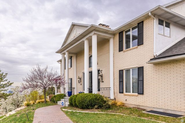 325 N FEDERAL HEIGHTS CIR, Salt Lake City, UT 84103