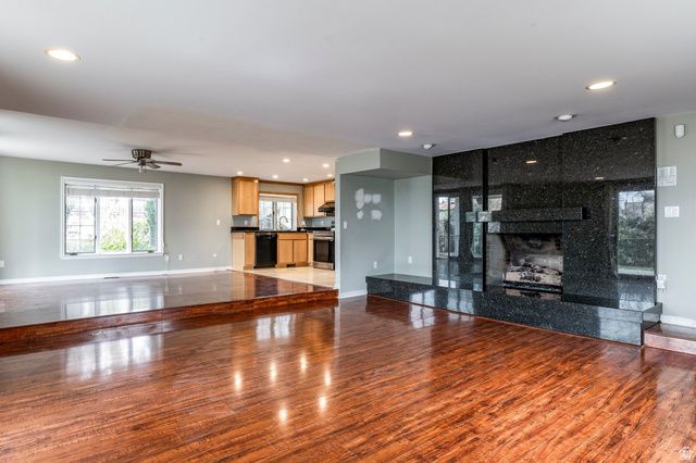 325 N FEDERAL HEIGHTS CIR, Salt Lake City, UT 84103