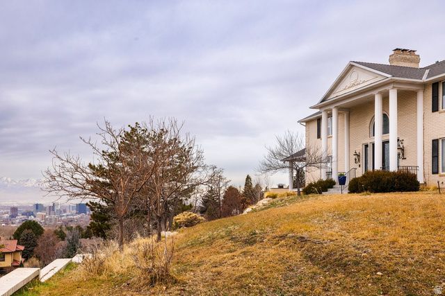 325 N FEDERAL HEIGHTS CIR, Salt Lake City, UT 84103