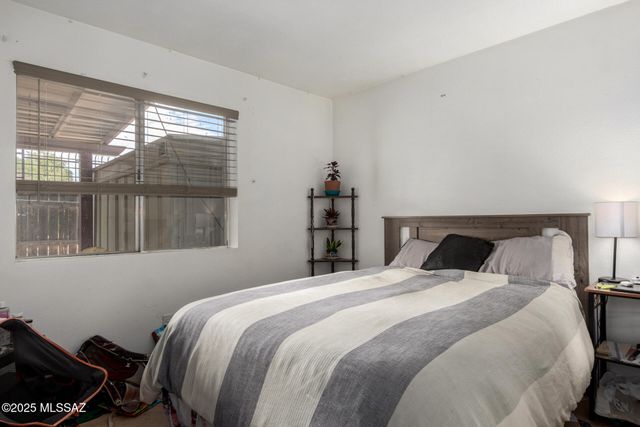 4365 N La Osa Way, Tucson, AZ 85705