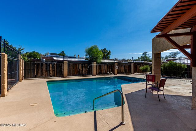 4365 N La Osa Way, Tucson, AZ 85705