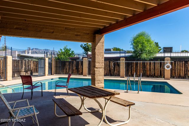 4365 N La Osa Way, Tucson, AZ 85705