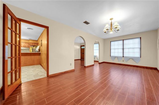1105 Summerville Street, Mobile, AL 36617