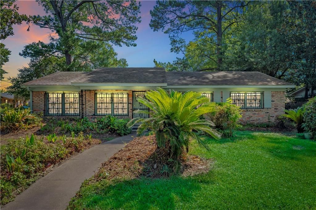 1105 Summerville Street, Mobile, AL 36617