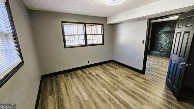 2172 Nancy Way, Loganville, GA 30052