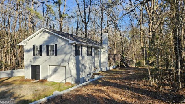 2172 Nancy Way, Loganville, GA 30052